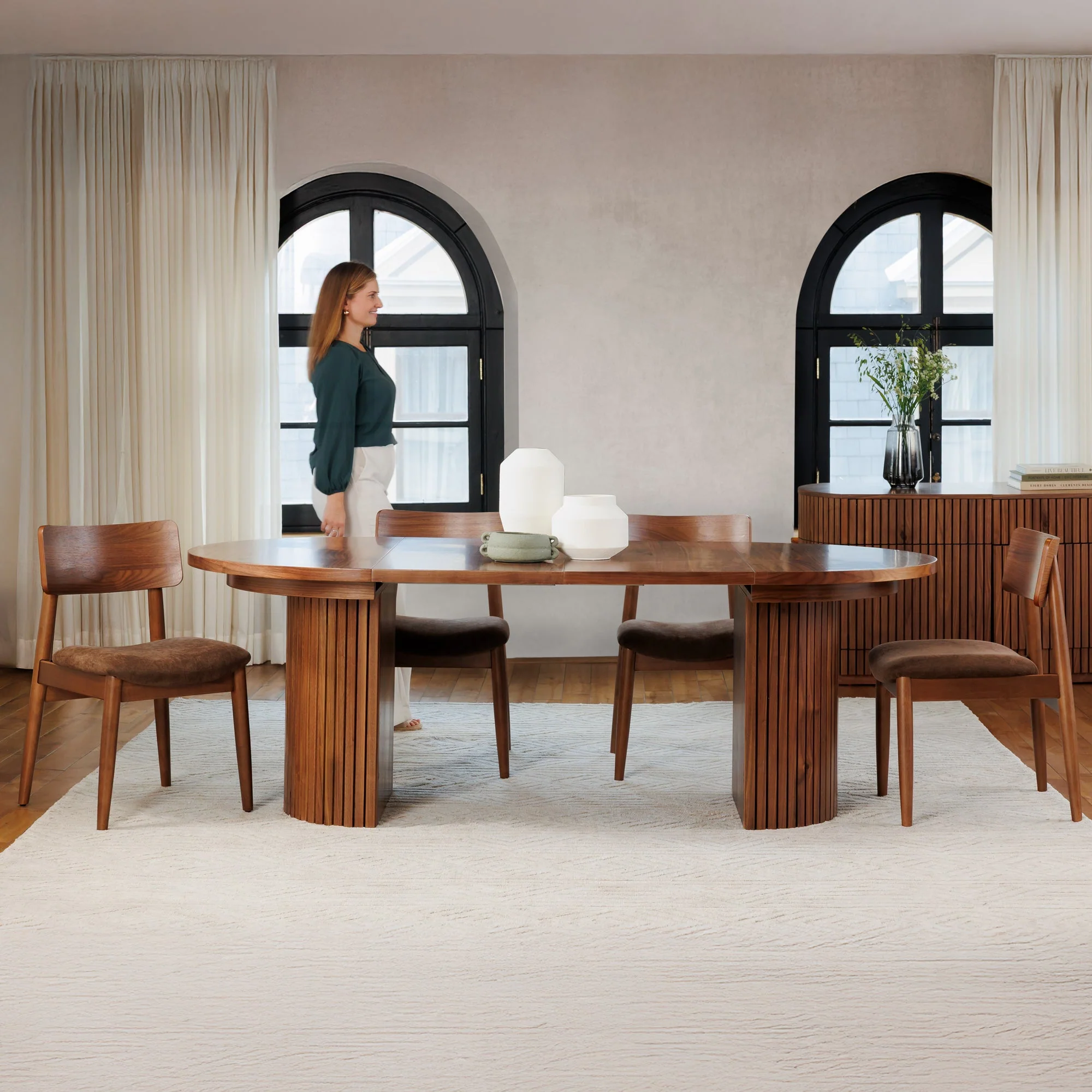 Round Dining Set - The Family - Image 12