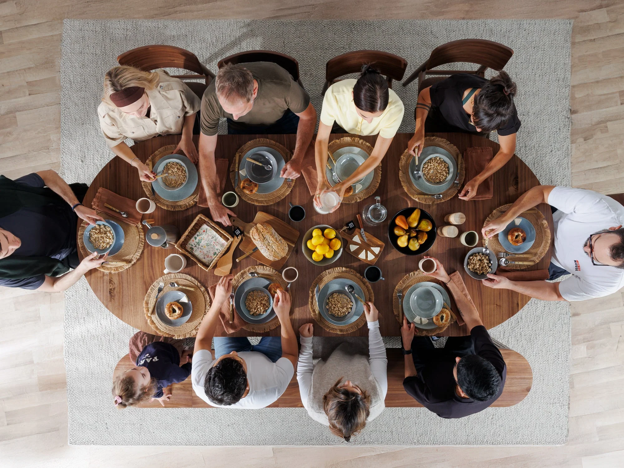 Round Dining Set - The Host - Image 68